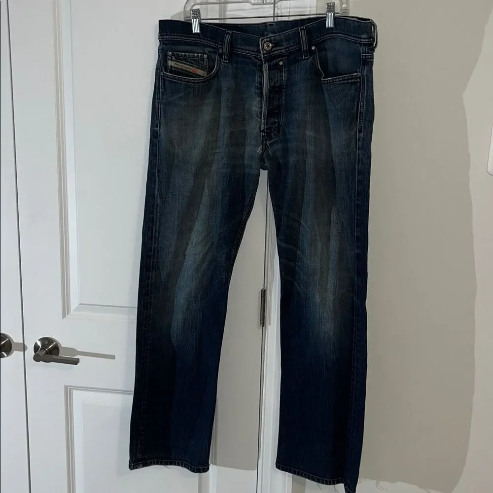 Vtg Button Fly Diesel Quratt Model Denim Blue Jeans 38 x 32 Distressed Holes